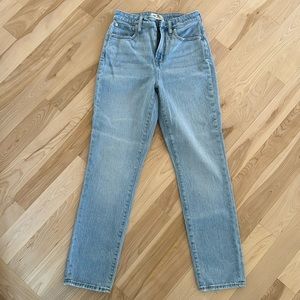 Madewell Curvy Vintage Jean 26T Straight Leg